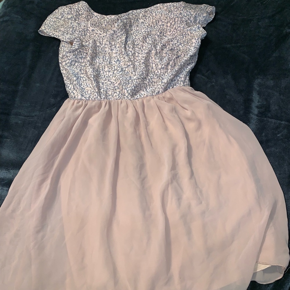 Cute grey and faded pink casual dress for anything